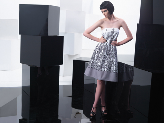 sm_spr09_-483finalweb400